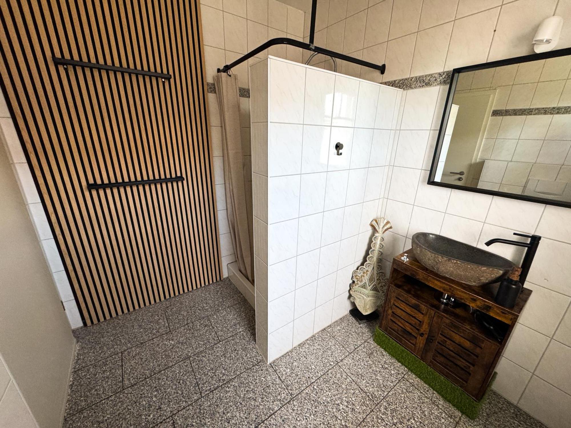 פאדרבורן Moderne Stadtwohnung In Zentrumsnaher Lage מראה חיצוני תמונה